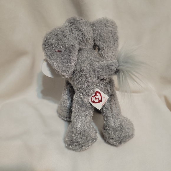 Ty Beanie Baby - TOOTOOT the Elephant (6.5 Inch) MINT with MINT TAGS vintage - Picture 4 of 5